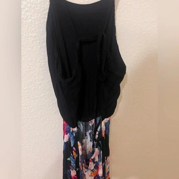 MINK PINK Floral Romper - Picture 7 of 15